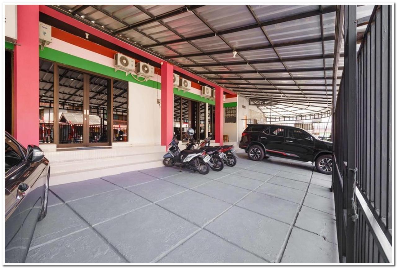 RedDoorz near JIEXPO Kemayoran 2 Jakarta Bagian luar foto