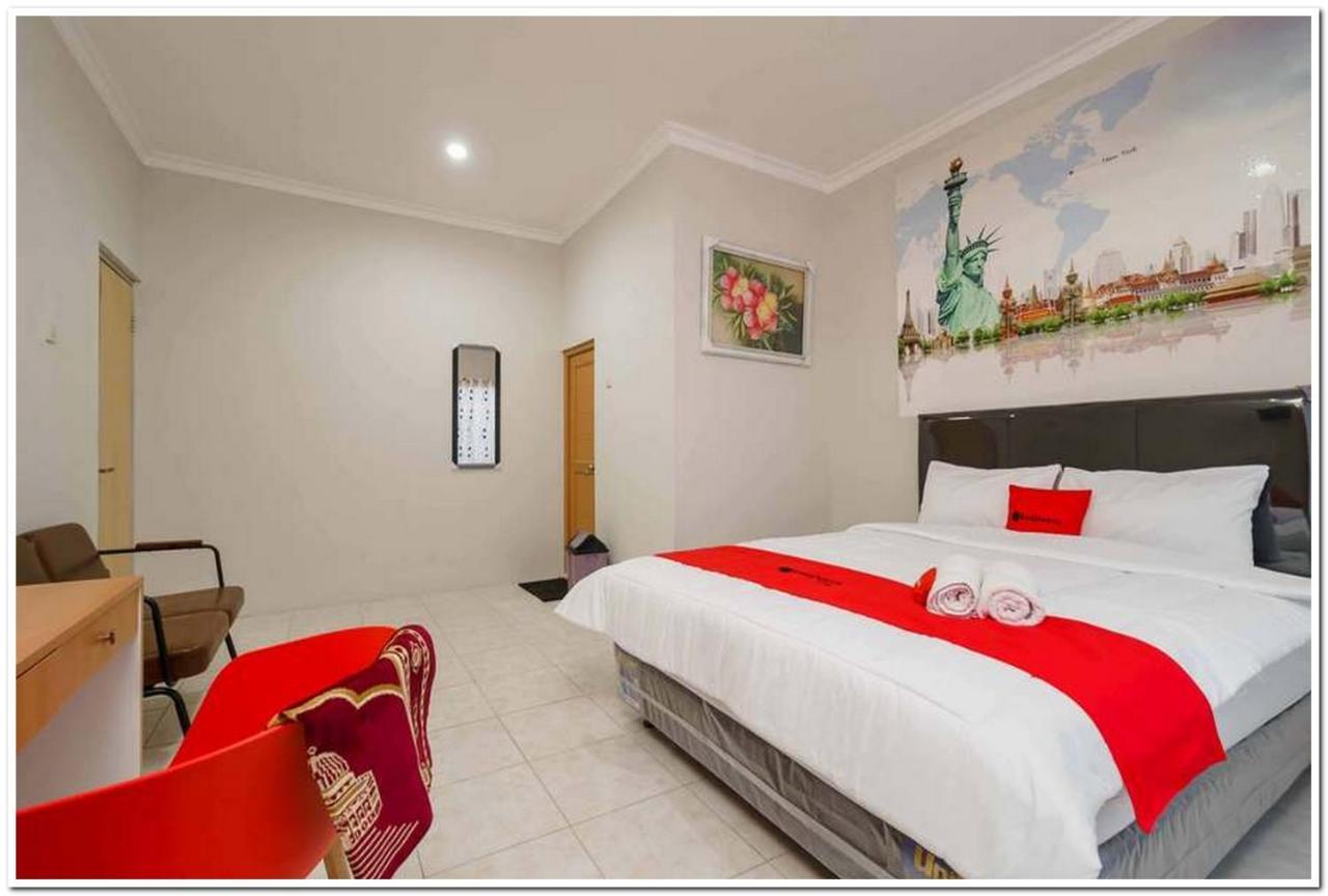 RedDoorz near JIEXPO Kemayoran 2 Jakarta Bagian luar foto