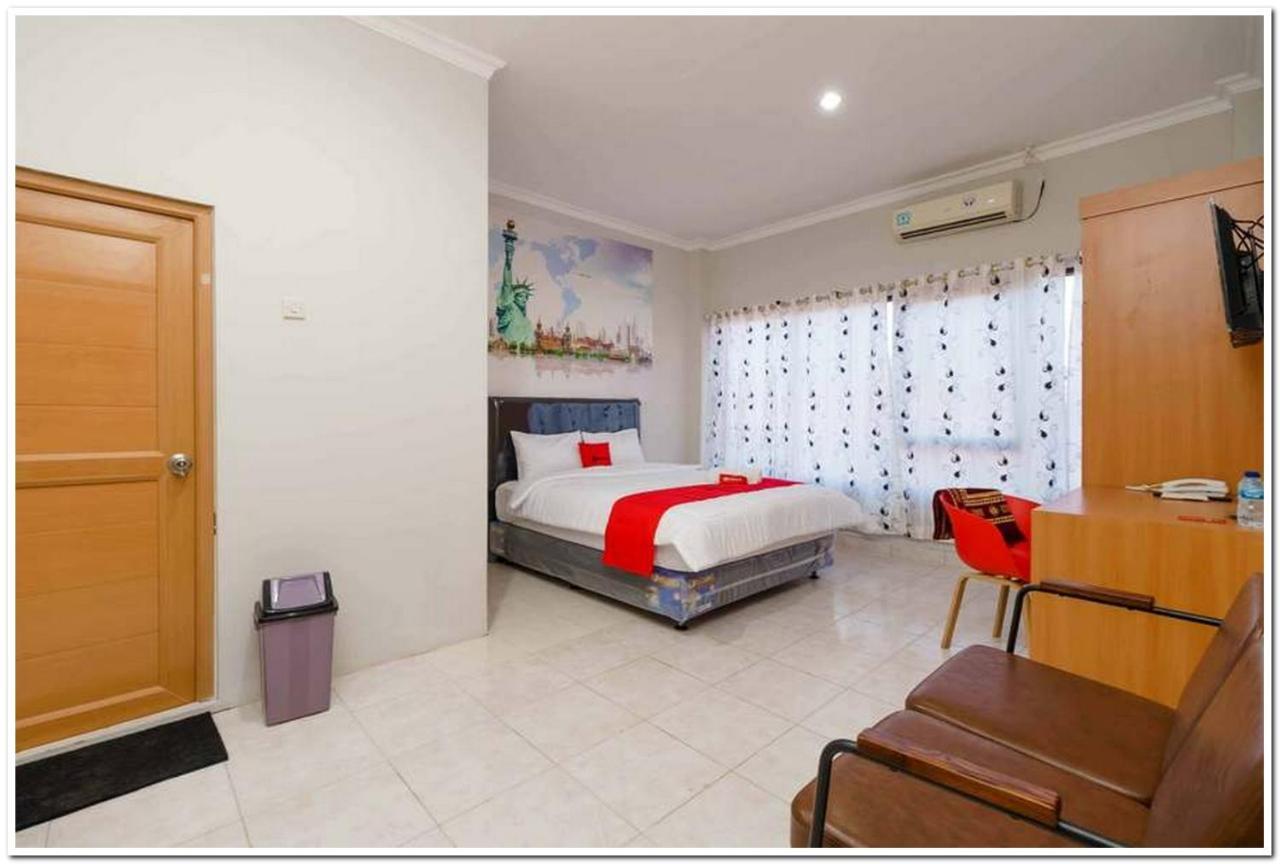 RedDoorz near JIEXPO Kemayoran 2 Jakarta Bagian luar foto